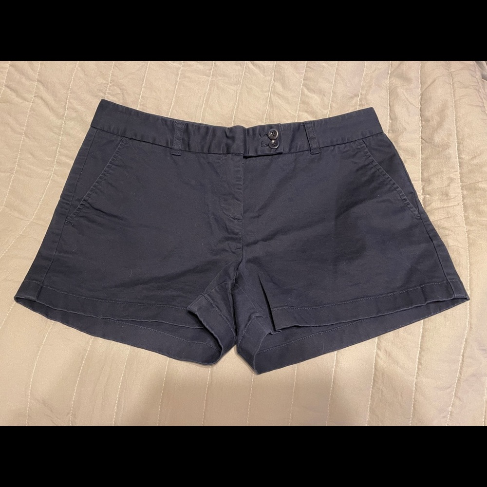 Vineyard vines chino shorts